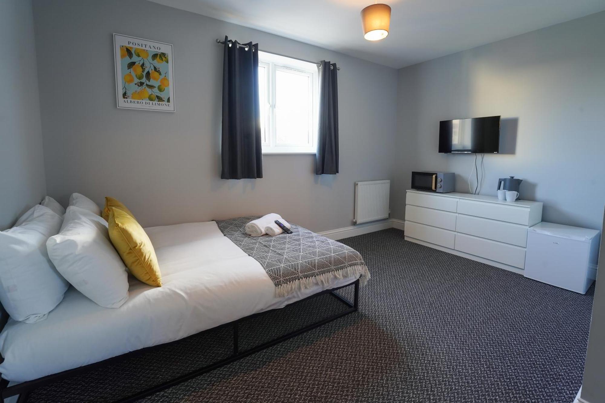 En-Suite Double Rooms, Smart Tv Comfy Style 拉内利 外观 照片