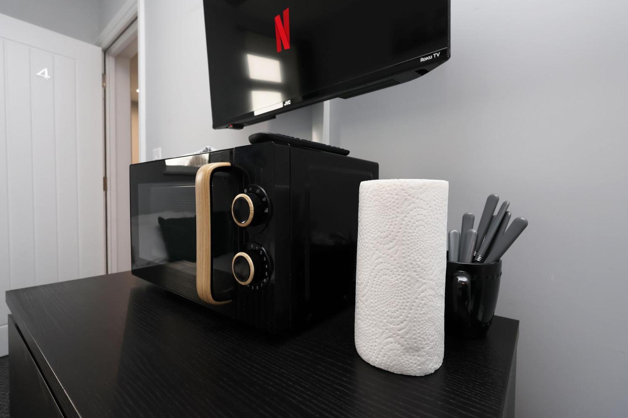 En-Suite Double Rooms, Smart Tv Comfy Style 拉内利 外观 照片