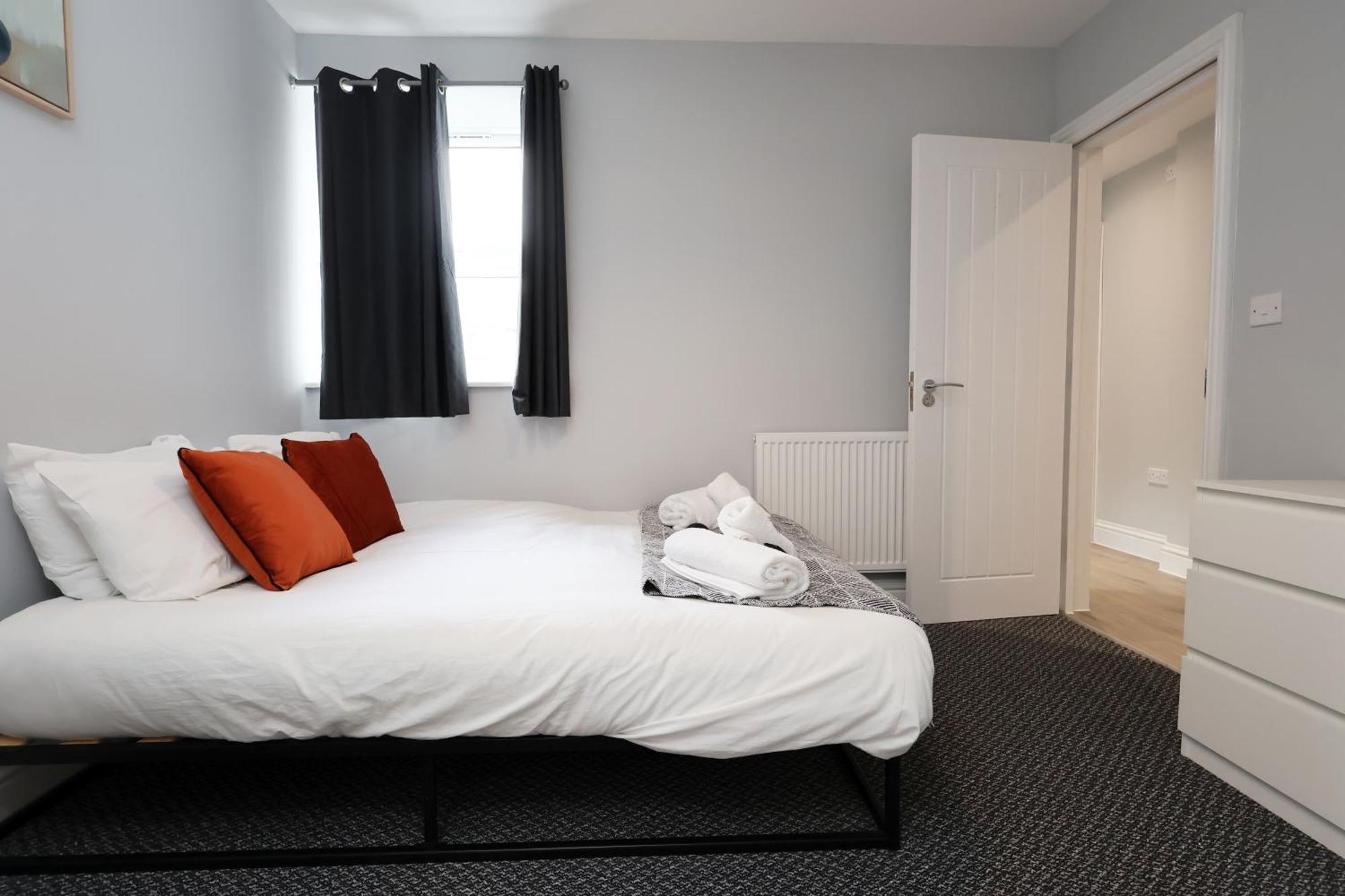 En-Suite Double Rooms, Smart Tv Comfy Style 拉内利 外观 照片