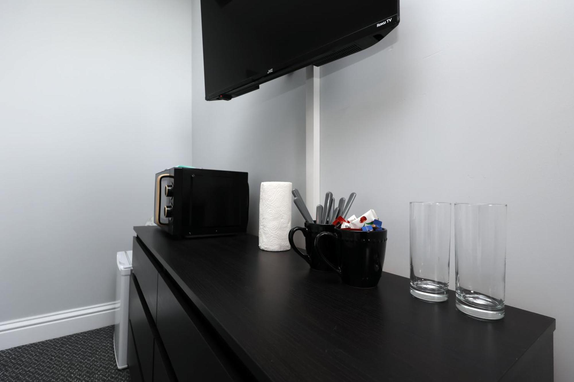 En-Suite Double Rooms, Smart Tv Comfy Style 拉内利 外观 照片